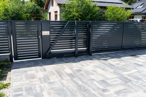 Best Interlocking Driveway Pavers  in Danbury, CT